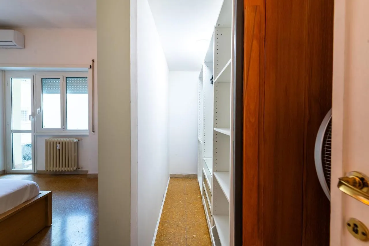 Casa Aniene Appartement Rome Italië
